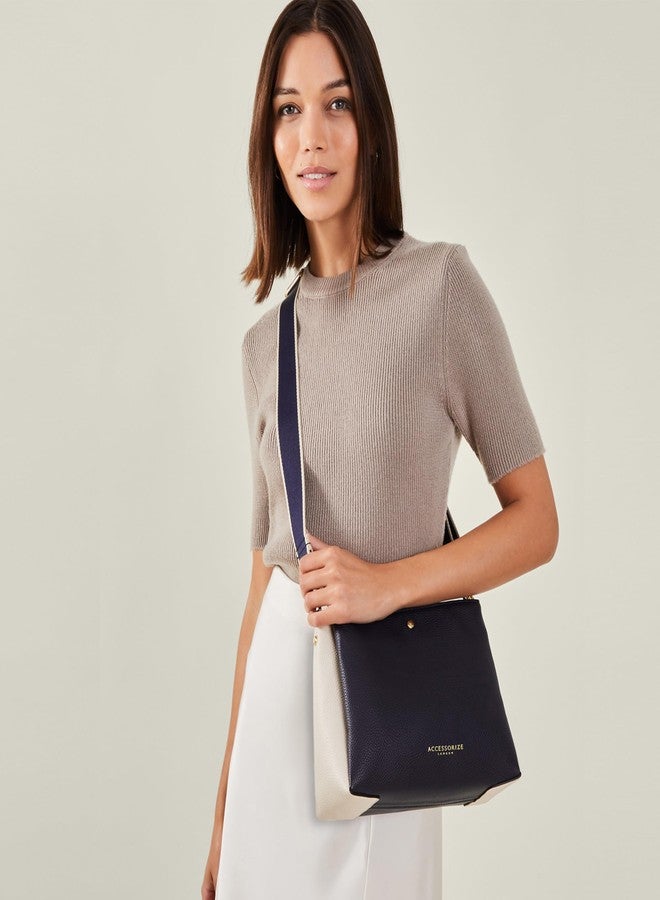 أكسيسورايز حقيبة كتف نسائية من أكسسورايز لندن، زرقاء اللون، بثلاثة أقسام | أحدث حقيبة كتف نسائية | حقيبة كروس أنيقة للنساء | حقائب نسائية للاستخدام المكتبي والعمل | هدية للسيدات - Image 2